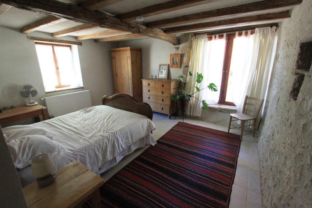 Bed and Breakfast Au Garcin La Romieu Екстер'єр фото